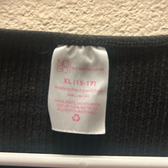 Black Wrap Crop Top Junior XL (15-17) - Picture 2 of 3